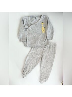 🩵 4/$20 Petit Lem & Chickpea Gray Giraffe Kids Matching Set